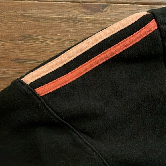 Pink Victoria’s Secret Long Sleeve Sweatshirt Size L - Picture 5 of 6